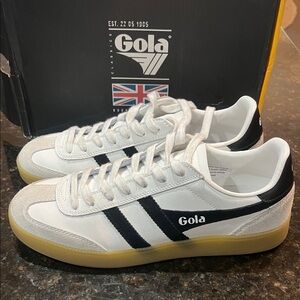 Gola Classic White and Black Viper